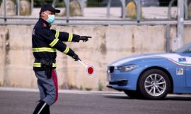 Corridonia, auto contro camion in superstrada: sesto incidente in una settimana