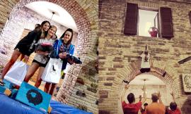 Lo Street boulder conquista Belforte: arrampicata da brividi sulle mura urbane