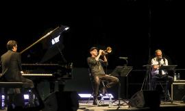 Lunaria, a Recanati l'omaggio al jazzista Chet Baker con lo spettacolo "Shadows"