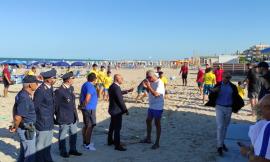 Civitanova, una giornata all'insegna della palla ovale al lido della Polizia