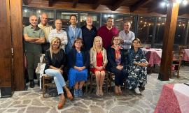 Macerata, ex alunni si ritrovano a 50 anni dalla licenza elementare: "Il legame che ci unisce è forte"