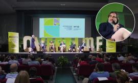 Macerata, Pierluigi Pardo infiamma il palco di Overtime: al suo fianco Di Marzio e Moscardelli
