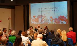 Tolentino, ricerca storica e curiosità sull'uso delle piante officinali nel nuovo libro di Gianni Corvatta