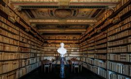 Recanati, Casa Leopardi apre per la prima volta la celebre biblioteca all'arte contemporanea