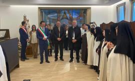 Tolentino, taglio del nastro per il nuovo convento "green" delle Carmelitane