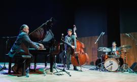 Johnny O'Neal porta l'America a Tolentino: concerto sold-out al Politeama