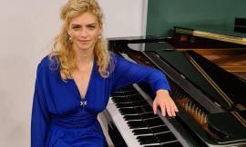 Tolentino, la pianista danese Elisabeth Nielsen in concerto al Politeama