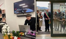 Castelraimondo, taglio del nastro per "Street Alien": la sfida commerciale di Leonardo Botticelli