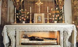 Matelica, la beata Mattia torna in chiesa: chiusa la ricognizione canonica