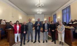 Civitanova, auguri di Natale in Comune: 15 nuovi assunti nel 2022, va in pensione l'usciere Zucchini