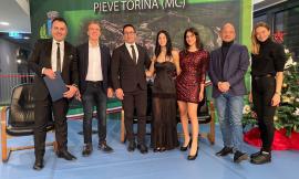 Pieve Torina, grande successo per la tombolata con il Doppiatore Marchigiano
