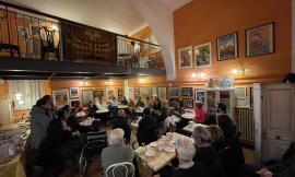 Civitanova, successo per l'Aperitivo del Gruppo di Lettura al Caffè del Teatro Cerolini