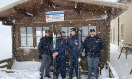 Poliziotti sulle piste da sci: attivato il presidio di sicurezza e soccorso nel comprensorio di Sassotetto