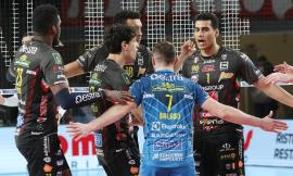 SuperLega, la Lube torna alla vittoria contro Cisterna: rimonta completata all'Eurosuole