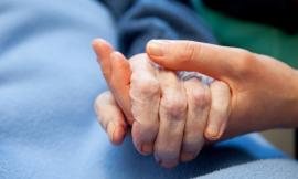 Assegni di cura per anziani non autosufficienti e disabili gravissimi: oltre 5 milioni dalla Regione