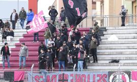 Tolentino ultimo, presa di posizione dei tifosi: "In campo i giovani, squadra non ha più obiettivi"