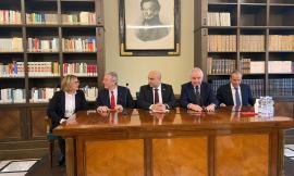 Recanati, visita dell'ambasciatore dell'Azerbaijan: nasce l'asse culturale nel nome di Leopardi
