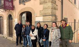 Castelraimondo, dal Cile in visita al Museo Nazionale del Costume Folcloristico