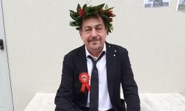 Tolentino, corona d'alloro per Massimiliano Vitali: laurea in chimica analitica a 57 anni