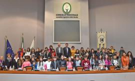 San Ginesio, 40 alunni dell'istituto "Tortoreto" in visita al Consiglio regionale