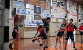 Pallamano, la Macagi Cingoli domina il derby contro Chiaravalle e conferma l'imbattibilità