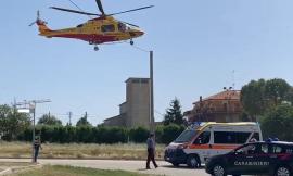 Loro Piceno, cade dal palo del telefono: 48enne soccorso in eliambulanza