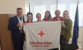Tolentino, si illumina il monumento della Vittoria per la Giornata Mondiale della Croce Rossa