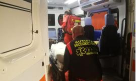 Ussita, furgone esce di strada e finisce nella scarpata: 28enne a Torrette
