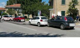 Civitanova, tamponamento a catena: traffico in tilt in via Dante Alighieri