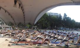 Civitanova, torna lo "Yoga Day" al Varco sul Mare: evento gratuito per tutti gli appassionati