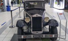 "Lancia Story", al centro commerciale Val di Chienti in esposizione le auto d'epoca