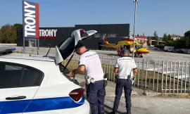 Macerata, scontro tra auto e scooter: 64enne trasferito a Torrette