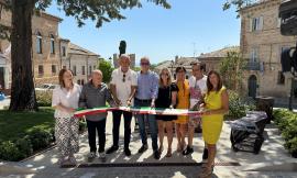 Civitanova, nuova luce per piazza Garibaldi. Ciarapica: "Restituito uno spazio alla città"