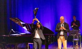Civitanova, a Paolo Jannacci il premio "Vita Vita" giovane talento
