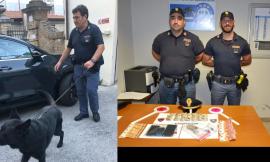 Macerata, scende dal bus con un etto di hashish e ingoia 46 ovuli di eroina: arrestato pusher