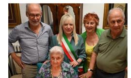 Silvia Bisonni spegne 106 candeline: grande festa per la nonnina più anziana di San Severino