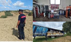 Recanati, officina e rivendita di pneumatici abusive in un casale di campagna: tre denunciati