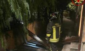 Esplosione in un appartamento: 40enne trasportato in gravi condizioni a Torrette
