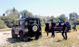 Valfornace, abbandonano nel Parco dei Sibillini 40 quintali di rifiuti: due denunciati