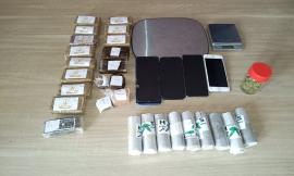 Civitanova, il B&B come base per lo spaccio: nell'armadio 2,5 kg di droga. Arrestato 24enne
