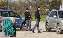 Macerata, nell'auto 3.000 euro di prodotti rubati dai supermercati: tre uomini arrestati ed espulsi dall'Italia