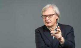 Dopo 7 anni Monte San Martino riabbraccia il suo teatro comunale. Arriva Sgarbi per il festival Storie