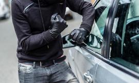 Furti d'auto nelle Marche: arresti e perquisizioni nella provincia di Foggia