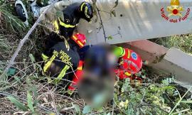 Precipita ultraleggero, feriti pilota e passeggero: interviene l'eliambulanza