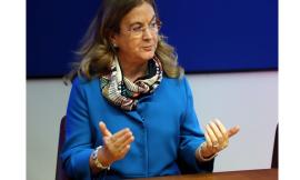 Nuovo prefetto per Macerata, Isabella Fusiello si presenta: "Sarò a disposizione dei cittadini" (FOTO e VIDEO)