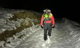 Al sopraggiungere del buio perdono il sentiero: soccorsi in montagna due escursionisti