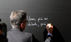 Un muro per dire 'no' alla violenza sulle donne: l'iniziativa degli studenti Unicam diventa realtà