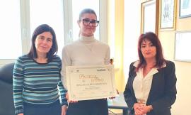 Alessia Ciriaco dell'Ite Gentili si aggiudica la "Pagella d'oro"