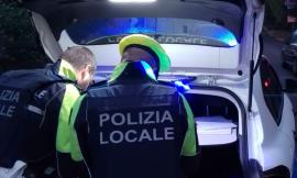 Macerata, al volante senza patente e assicurazione: denunciato 20enne
