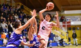 Basket, la Virtus Civitanova vince il derby contro l'Halley Matelica